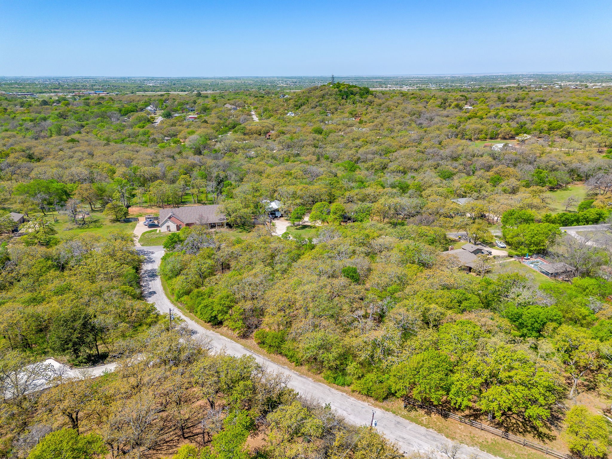 1000 Crazy Horse Trail Burleson TX 76028