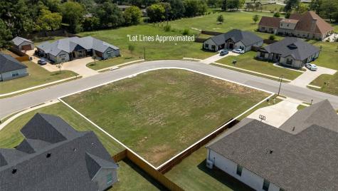 585 Imagine Drive Lindale TX 75771