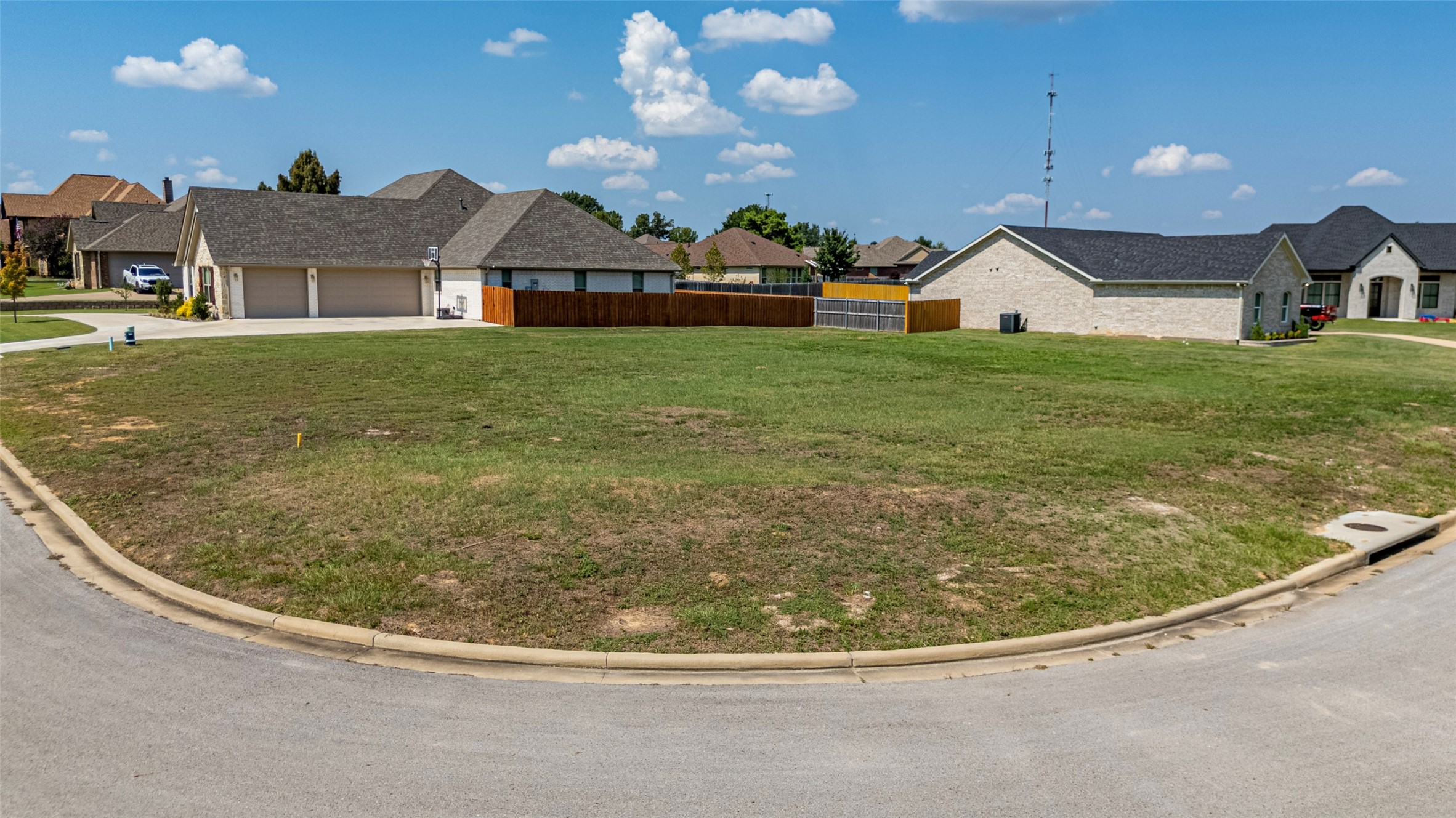 585 Imagine Drive Lindale TX 75771