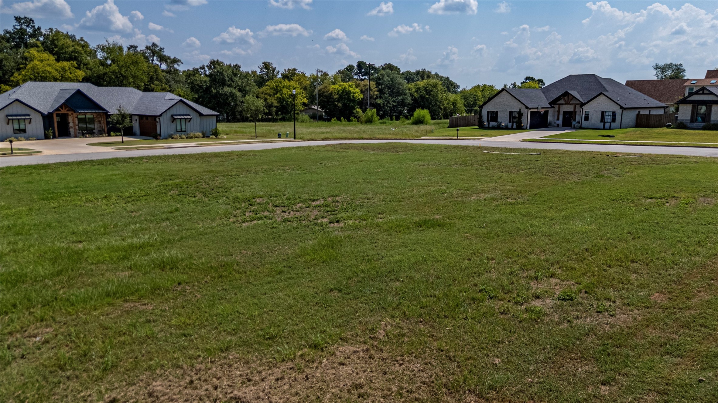 585 Imagine Drive Lindale TX 75771