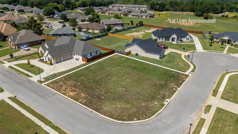 585 Imagine Drive Lindale TX 75771