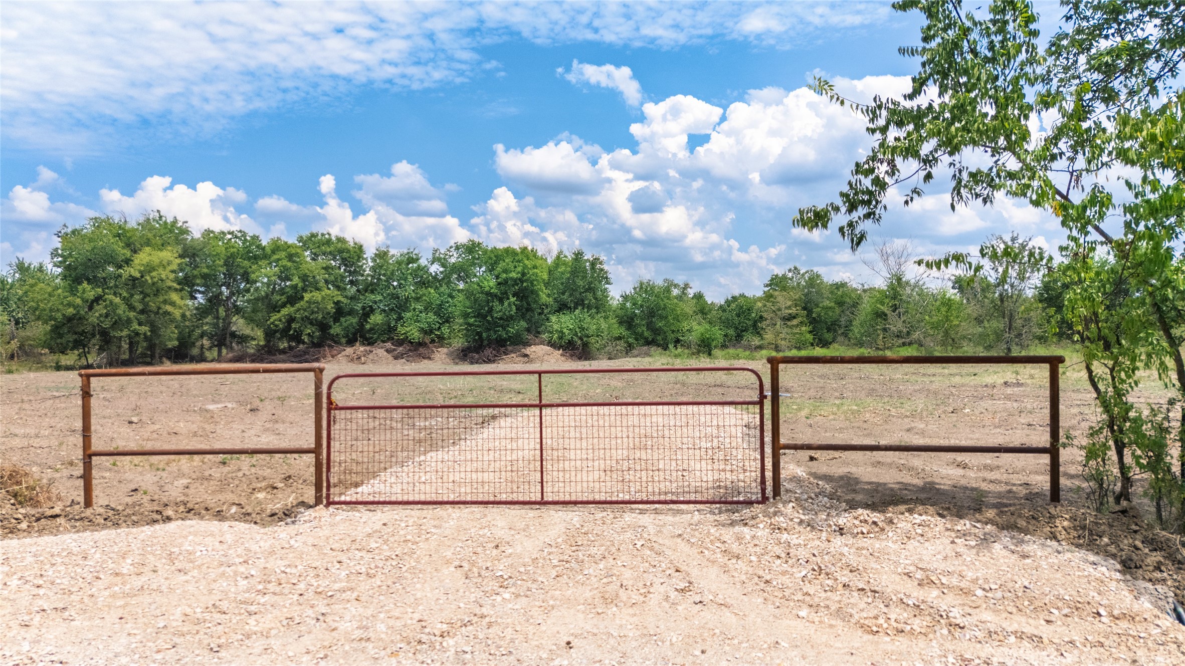 2446 County Road 4586 Sulphur Springs TX 75482