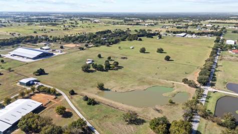 000 Friendship Road Pilot Point TX 76258