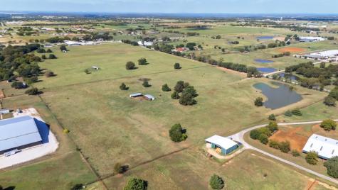000 Friendship Road Pilot Point TX 76258