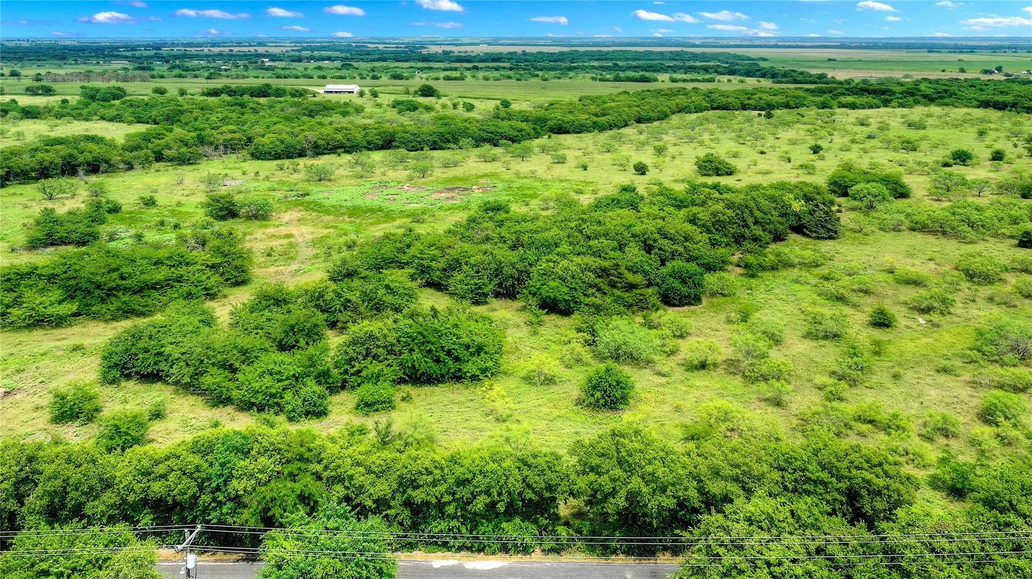 Lot 4, Lot 4-r2, 2.3 Acre Southmayd Road Collinsville TX 76273