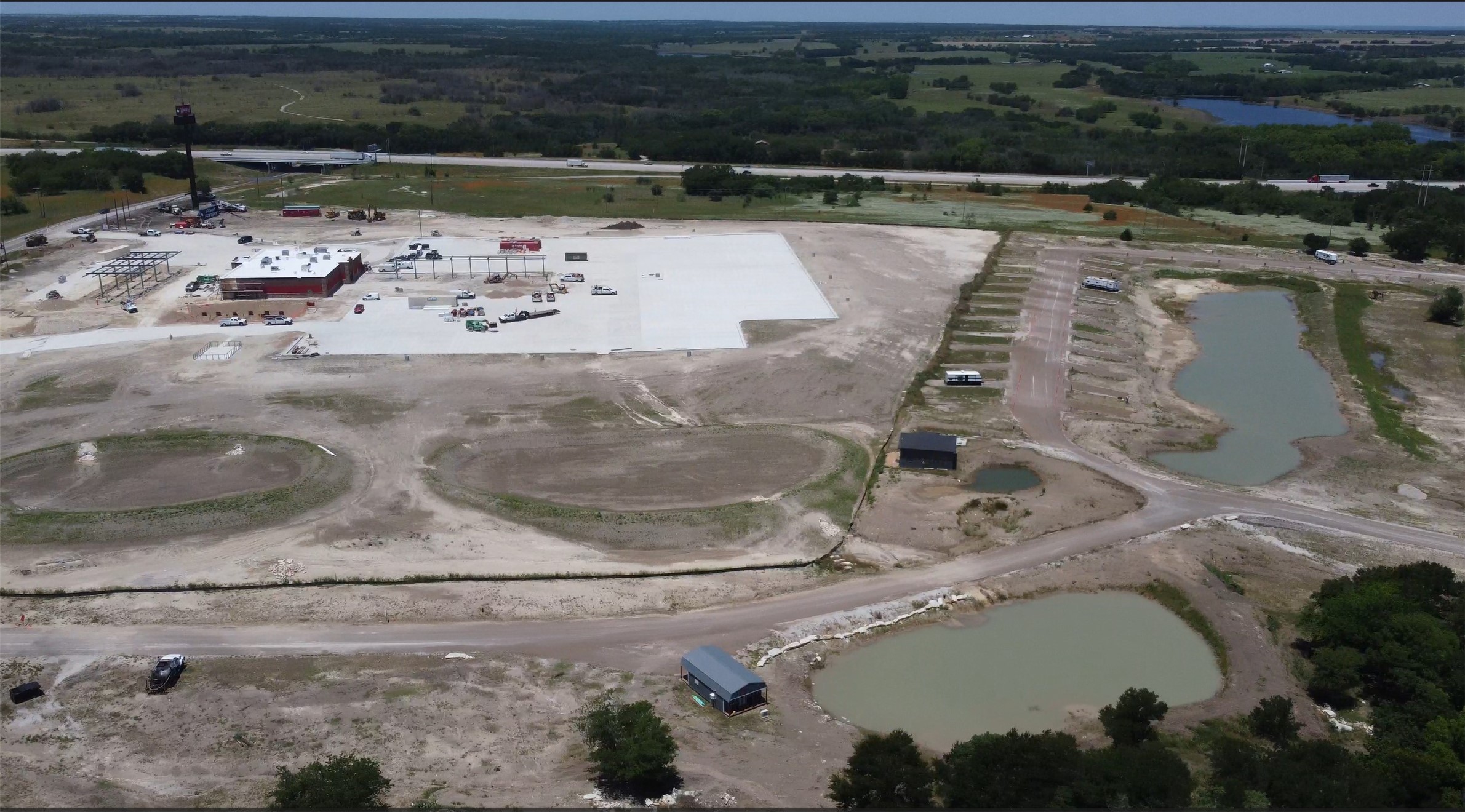 566 I-35e S Milford TX 76670