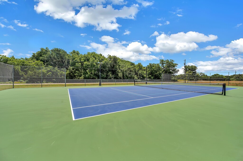 1212 Overlook Court Whitney TX 76692