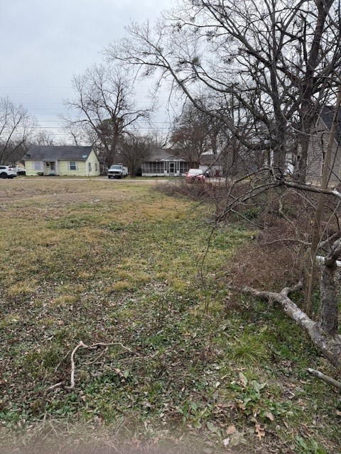 818 W 9th Street Bonham TX 75418