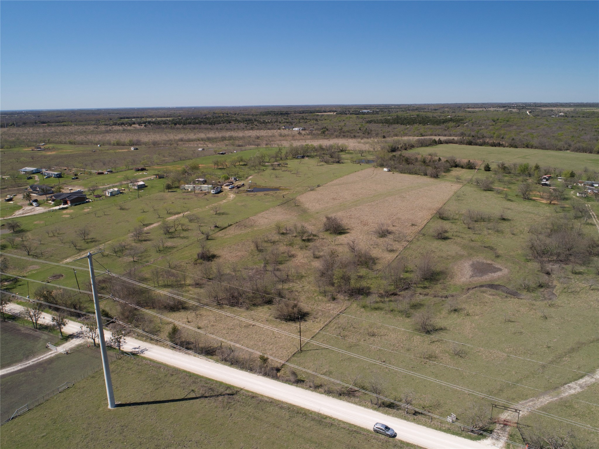 Lot 4 NW County Road 2170 Barry TX 75102