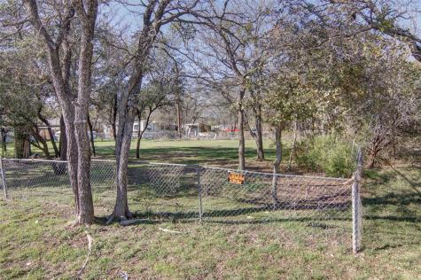 2924 Forest Park Drive Granbury TX 76048