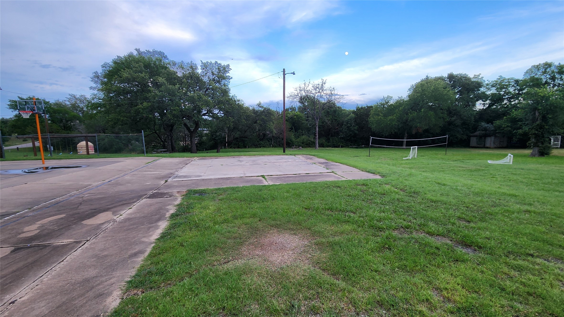 325 Capricorn Drive Granbury TX 76049