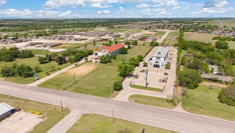1724 W Henderson Street Cleburne TX 76033