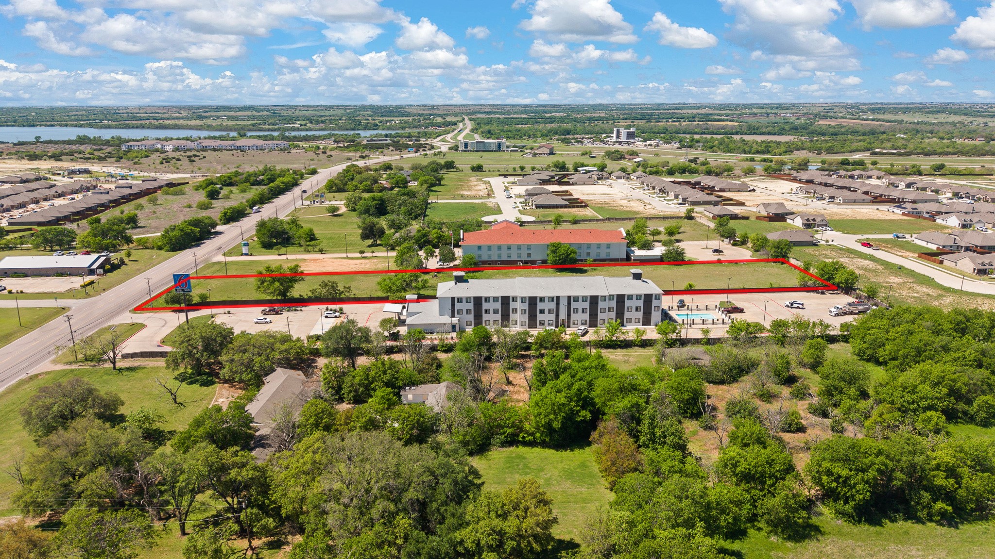 1724 W Henderson Street Cleburne TX 76033