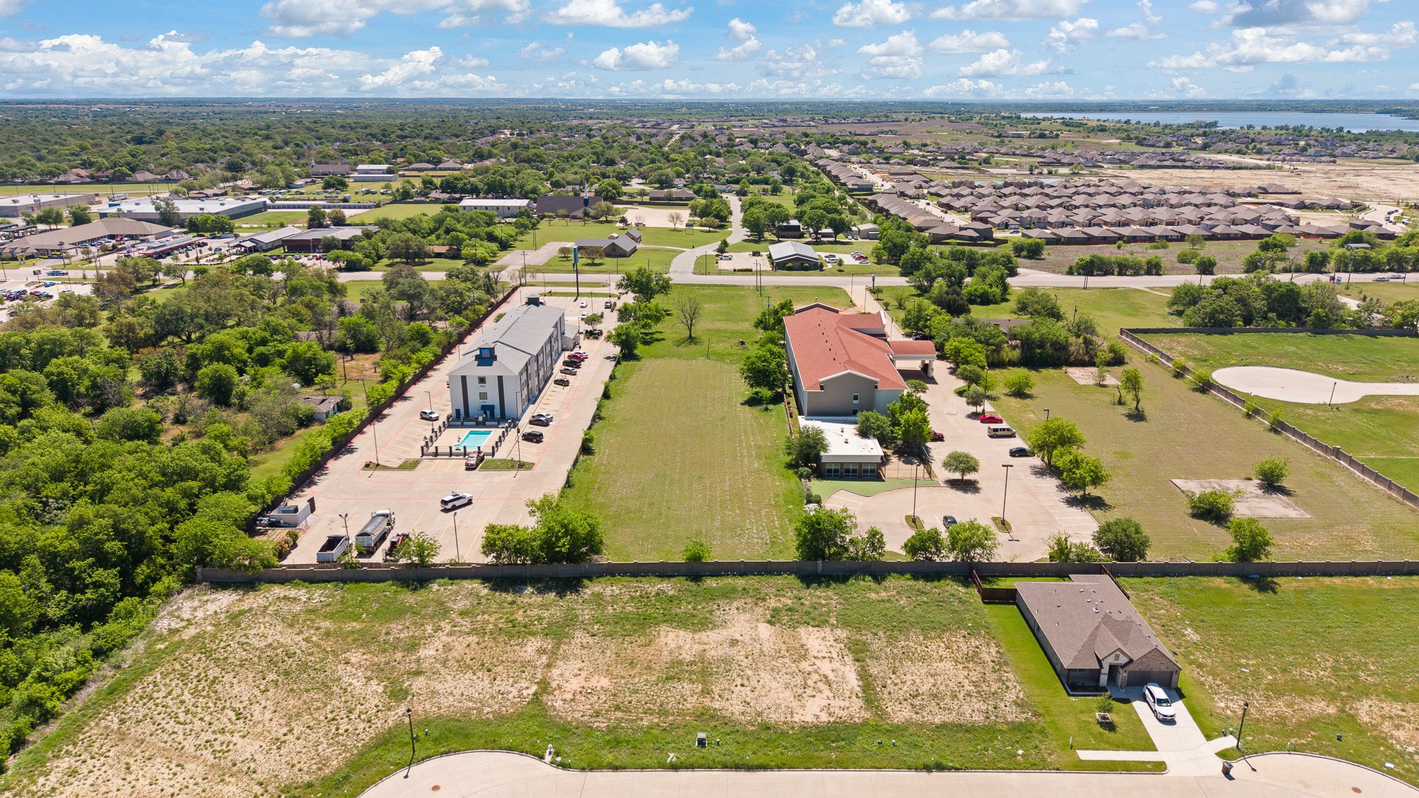 1724 W Henderson Street Cleburne TX 76033