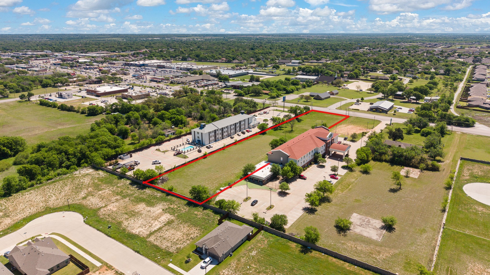1724 W Henderson Street Cleburne TX 76033