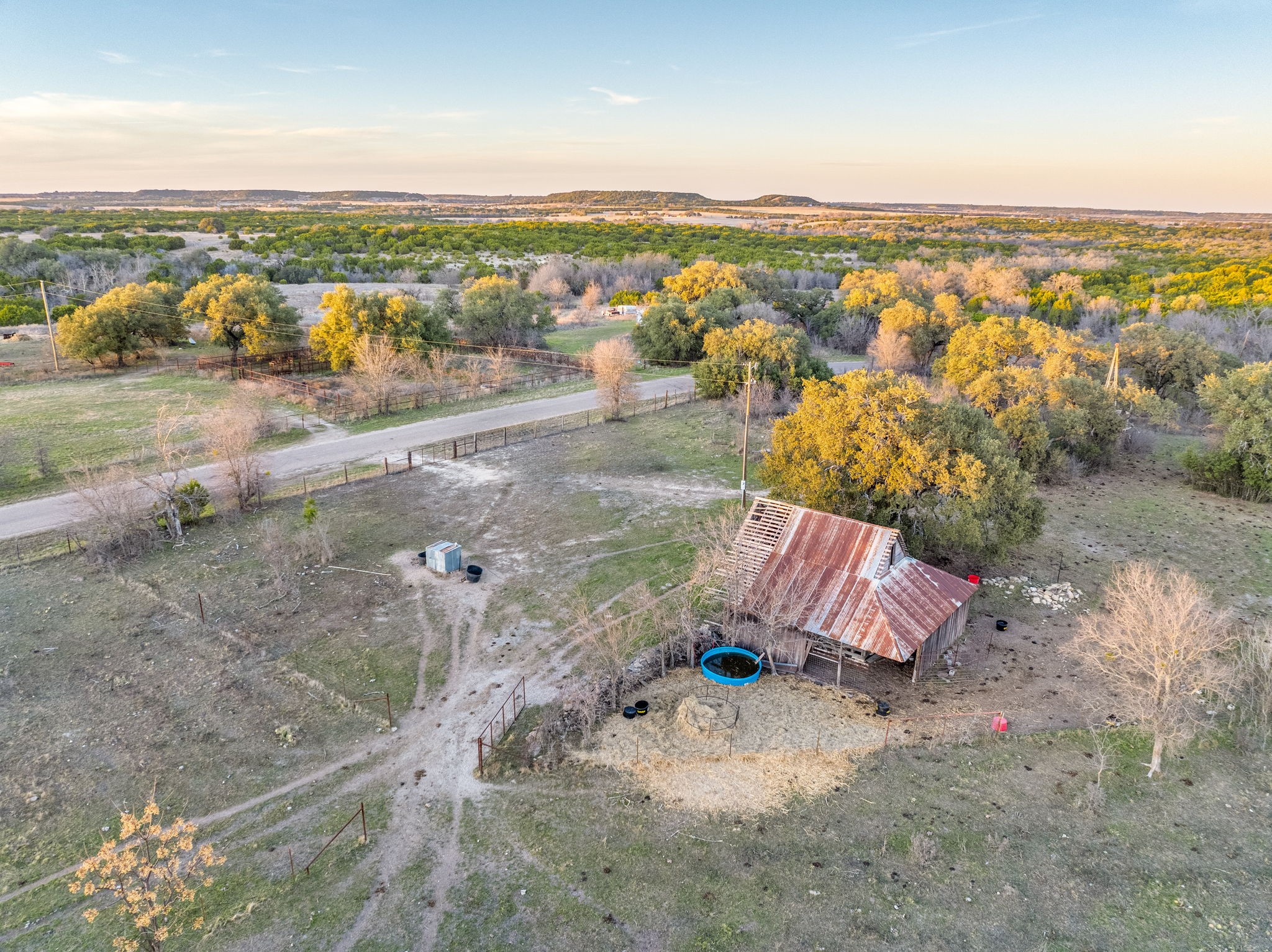 3651 County Road 4145 Cranfills Gap TX 76637