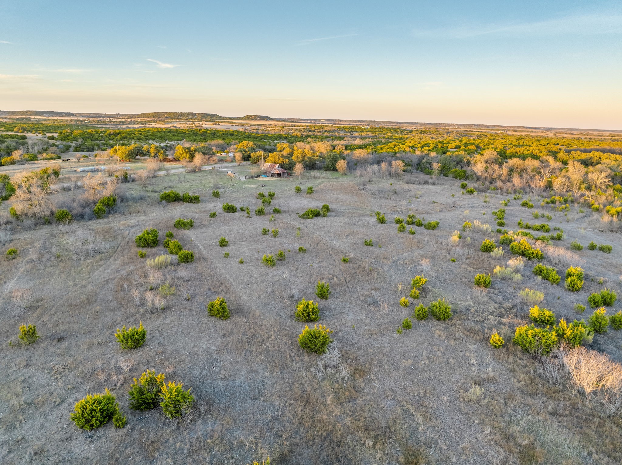 3651 County Road 4145 Cranfills Gap TX 76637