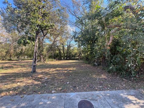 2850 Frost Avenue Dallas TX 75215