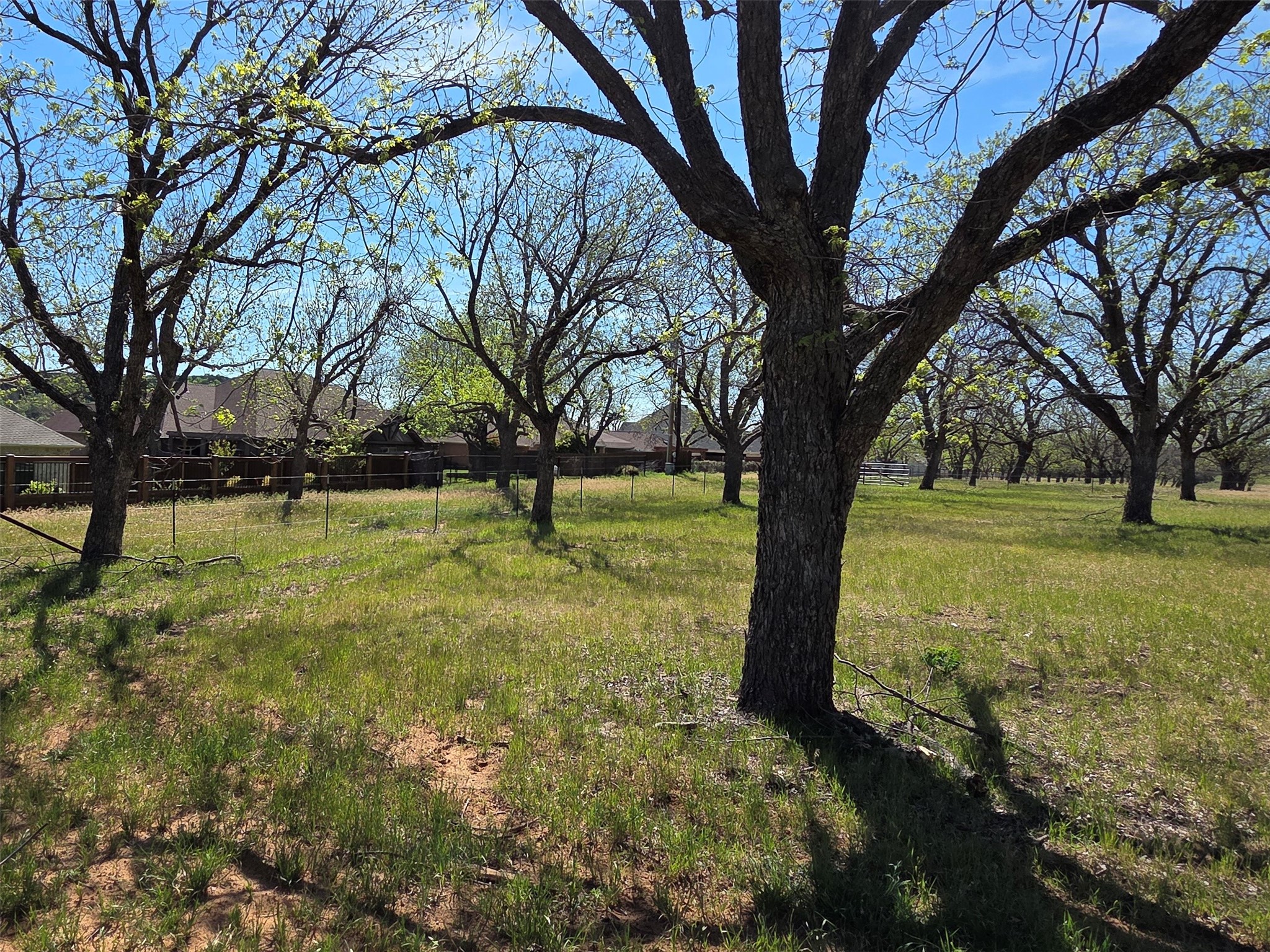 2343 E Landings S Granbury TX 76049