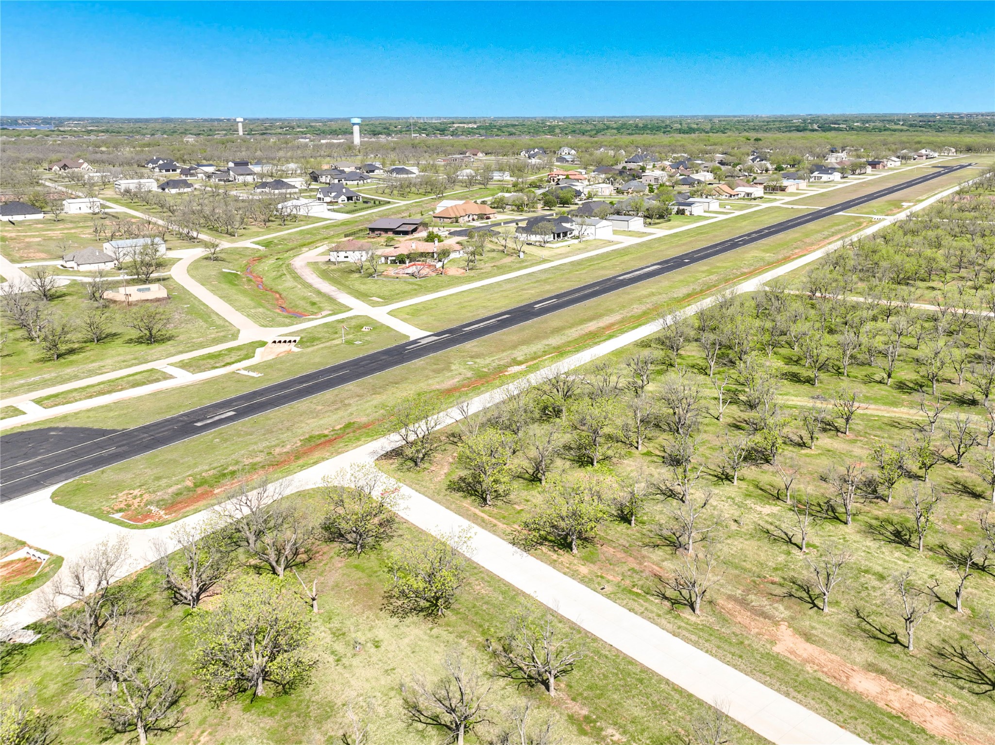 2343 E Landings S Granbury TX 76049