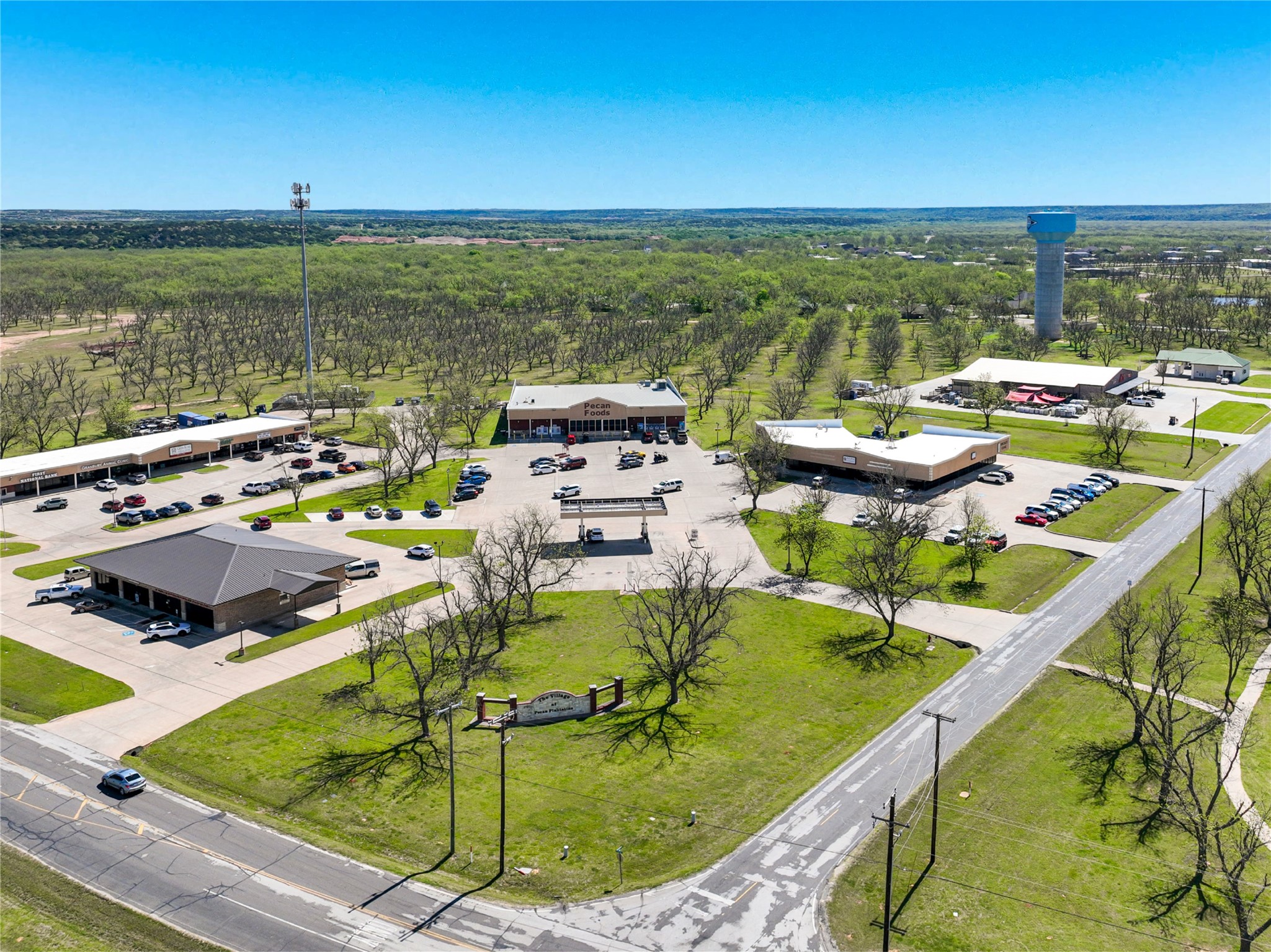 2343 E Landings S Granbury TX 76049