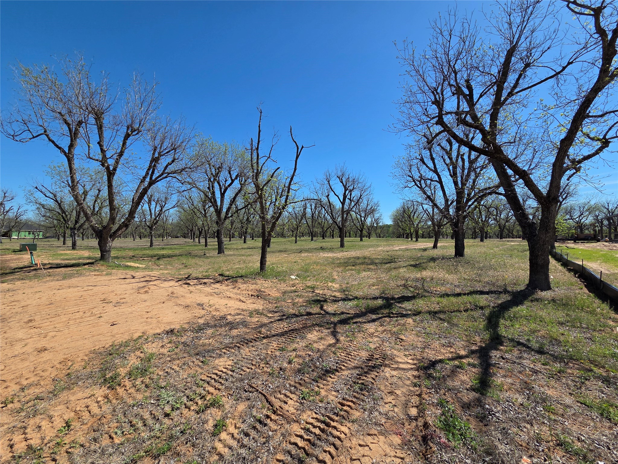 2343 E Landings S Granbury TX 76049