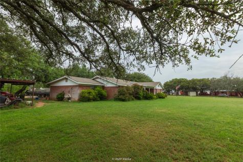 141 Pecan Bayou Lane Brownwood TX 76801