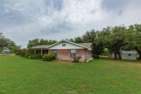 141 Pecan Bayou Lane Brownwood TX 76801