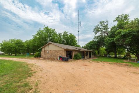 141 Pecan Bayou Lane Brownwood TX 76801