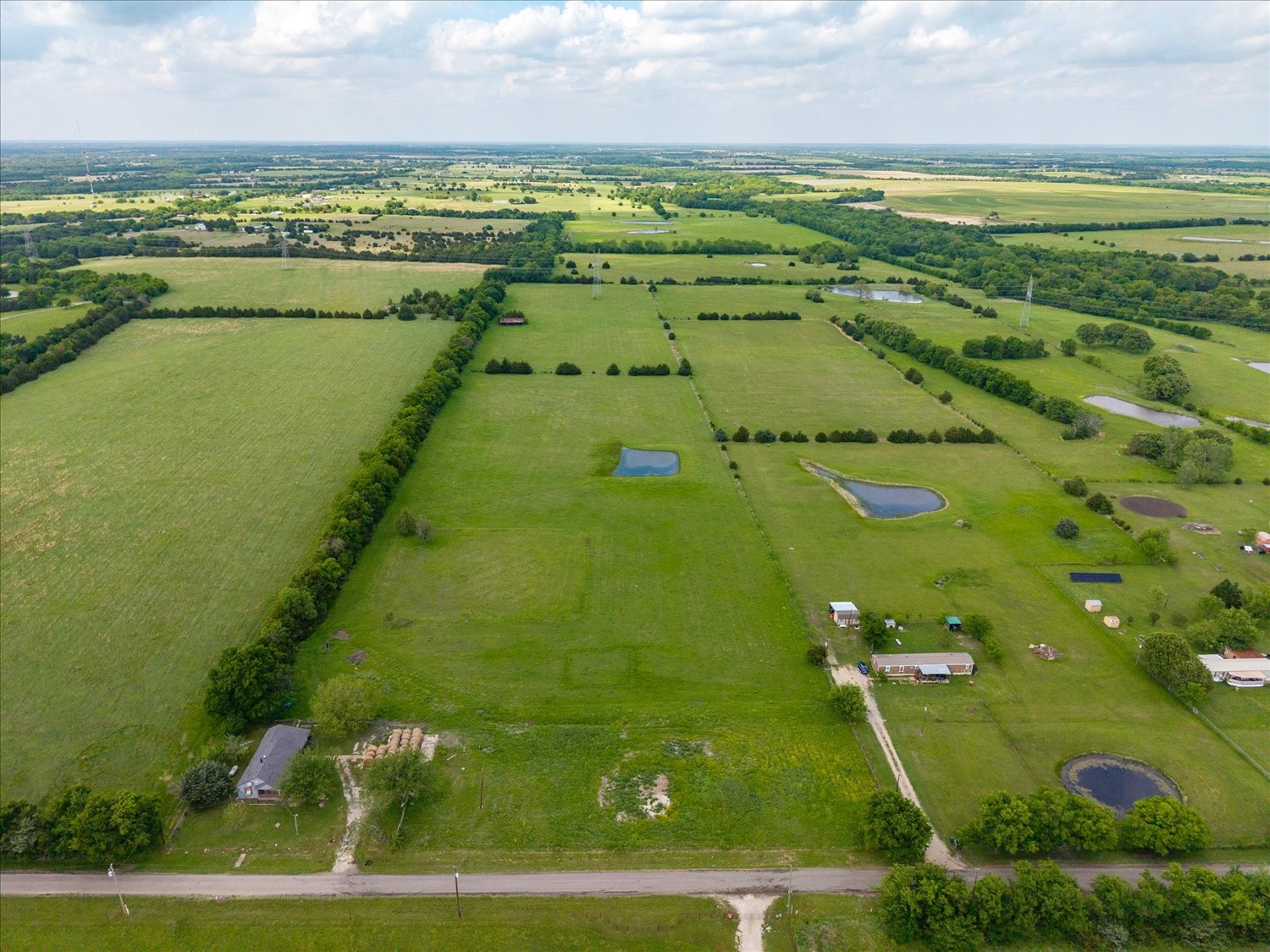728 County Road 1001 Greenville TX 75401
