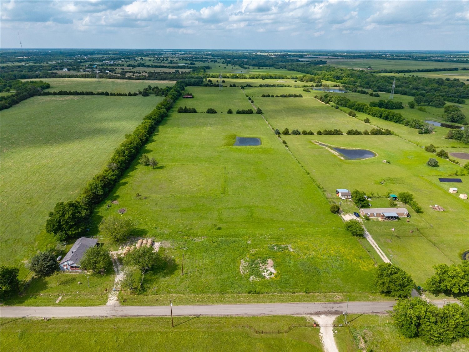728 County Road 1001 Greenville TX 75401