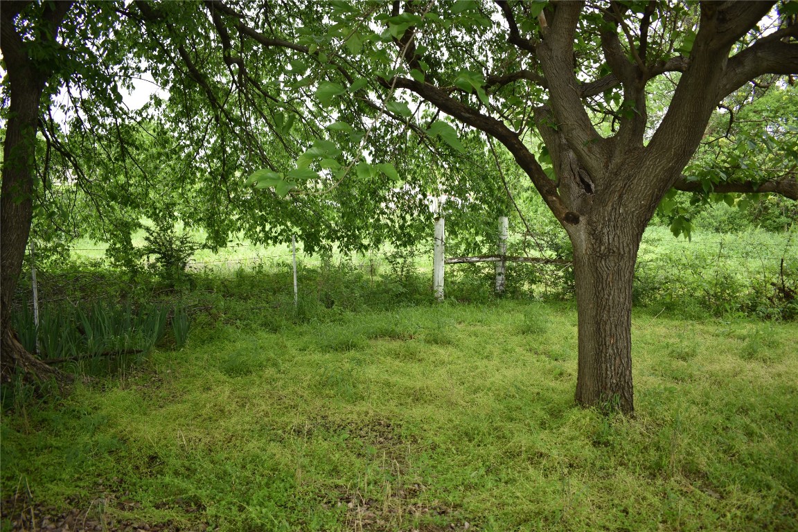 3094 Fm 428 W Aubrey TX 76227
