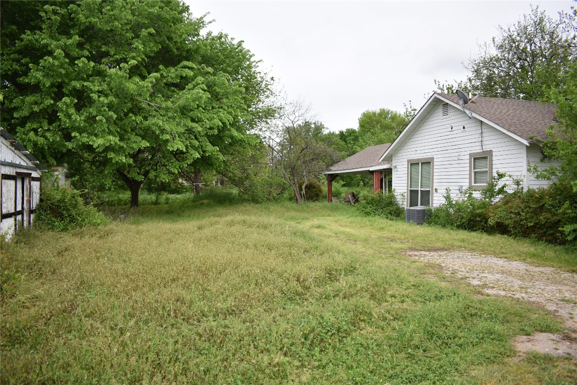 3094 Fm 428 W Aubrey TX 76227