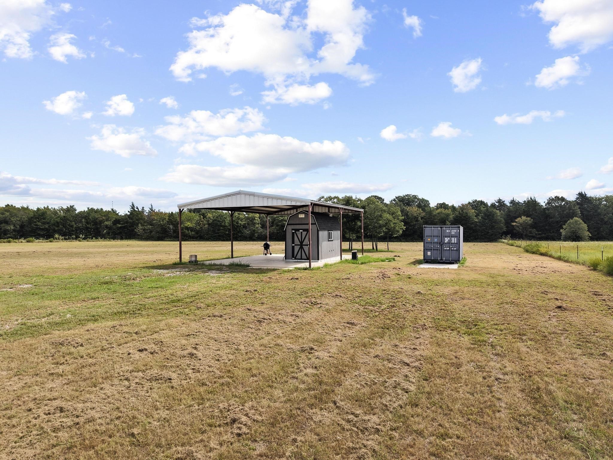 1362 County Road 2850 Honey Grove TX 75446