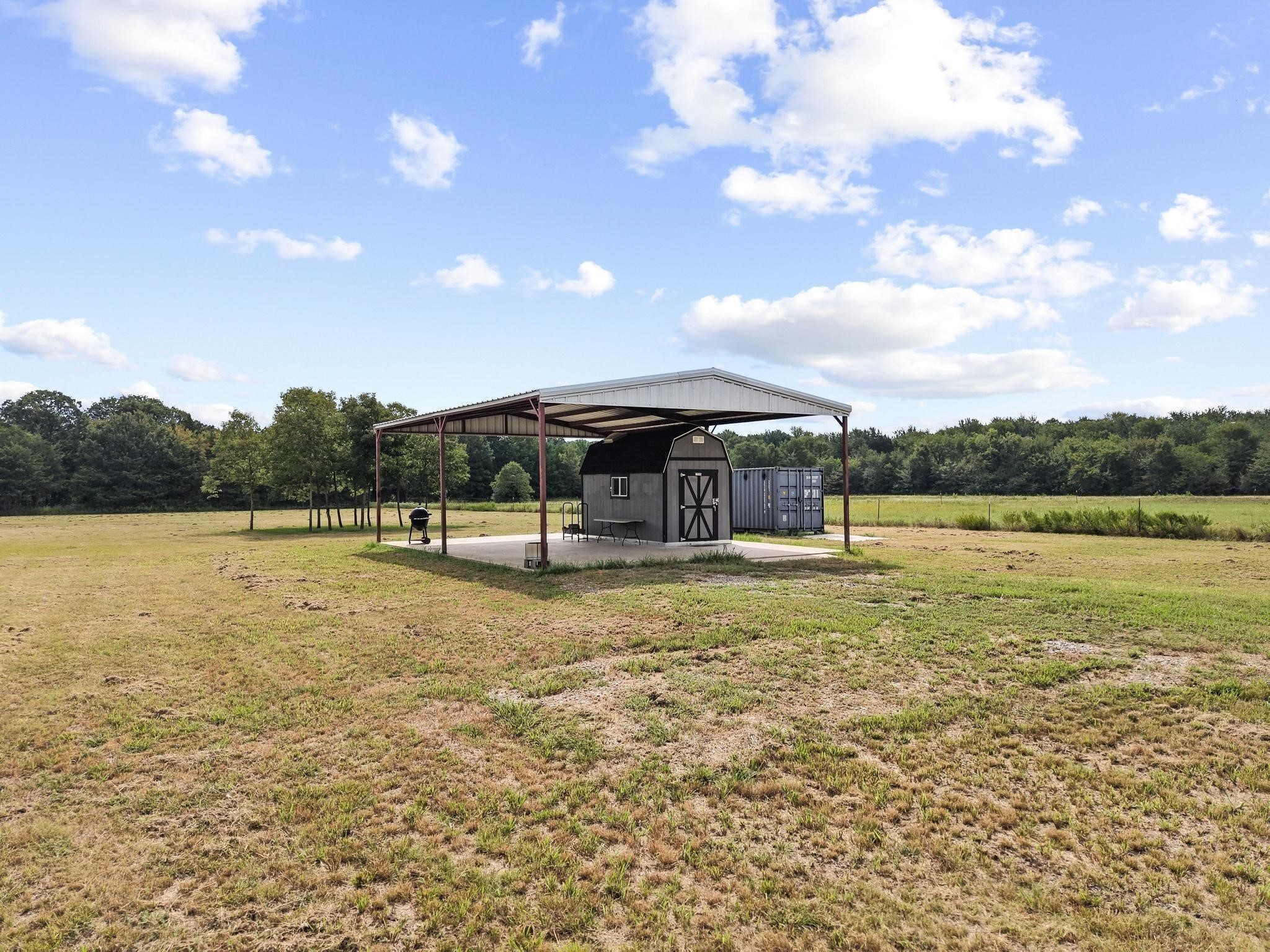 1362 County Road 2850 Honey Grove TX 75446