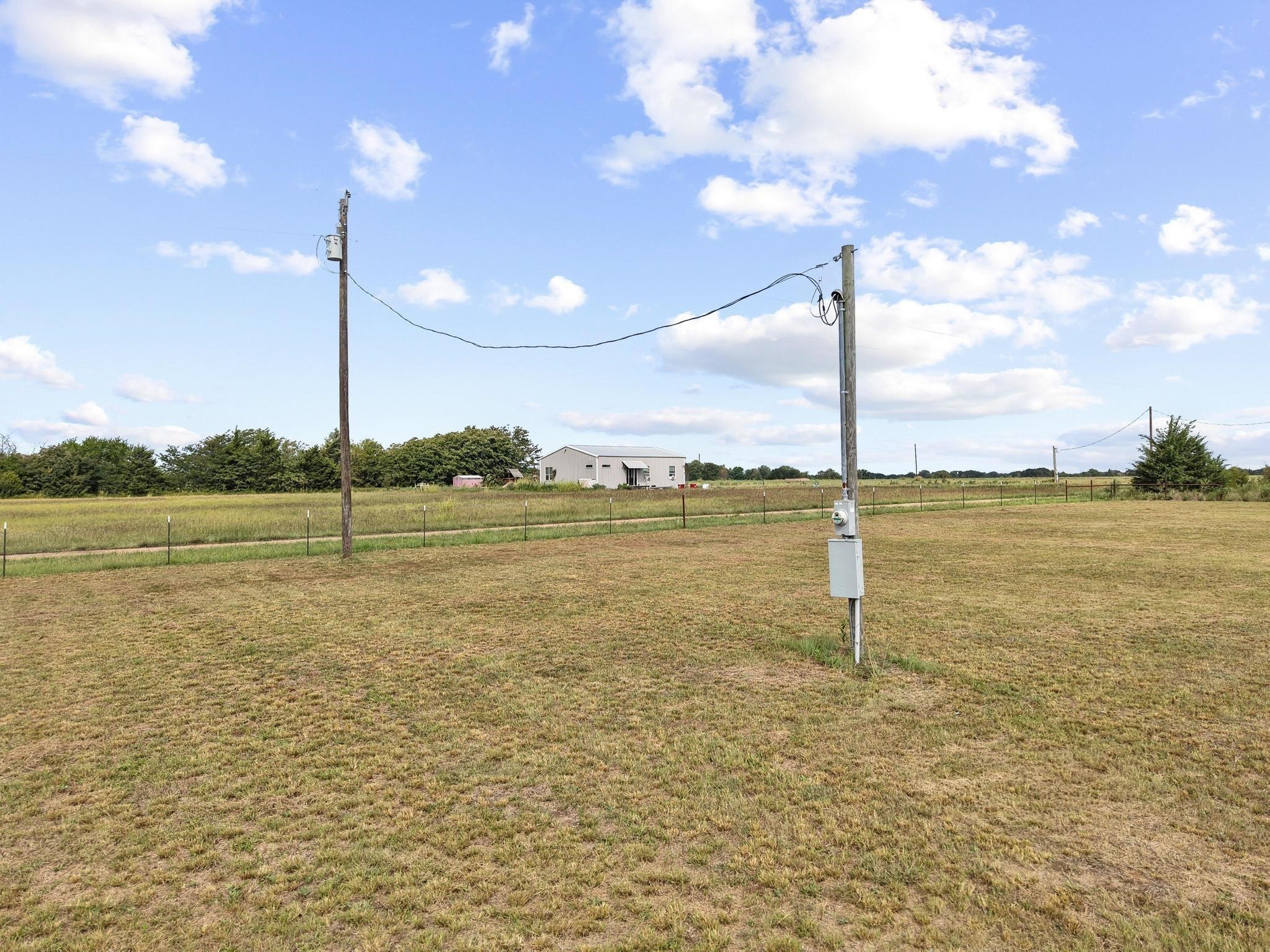 1362 County Road 2850 Honey Grove TX 75446