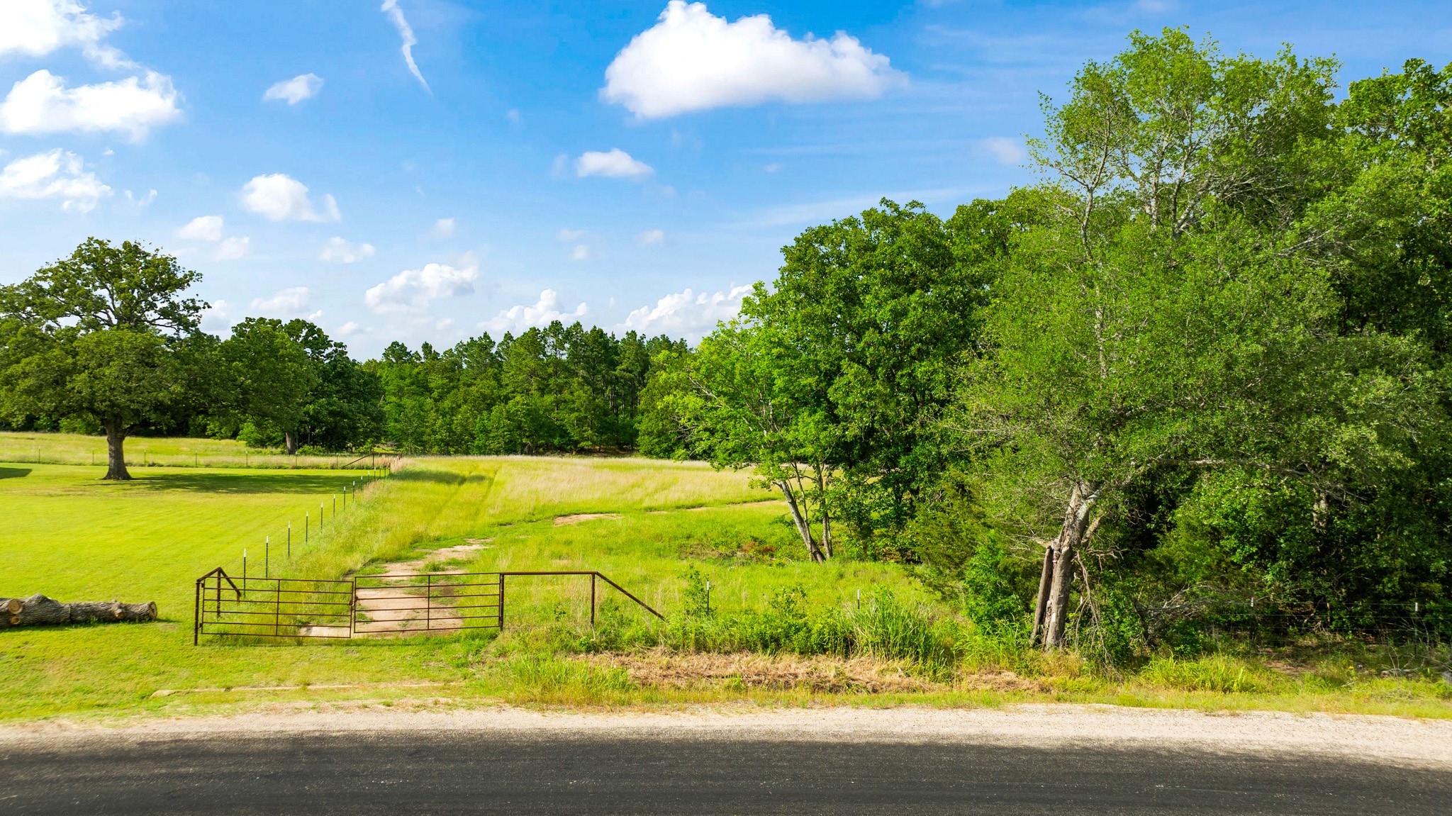 958 County Road 37000 Sumner TX 75486