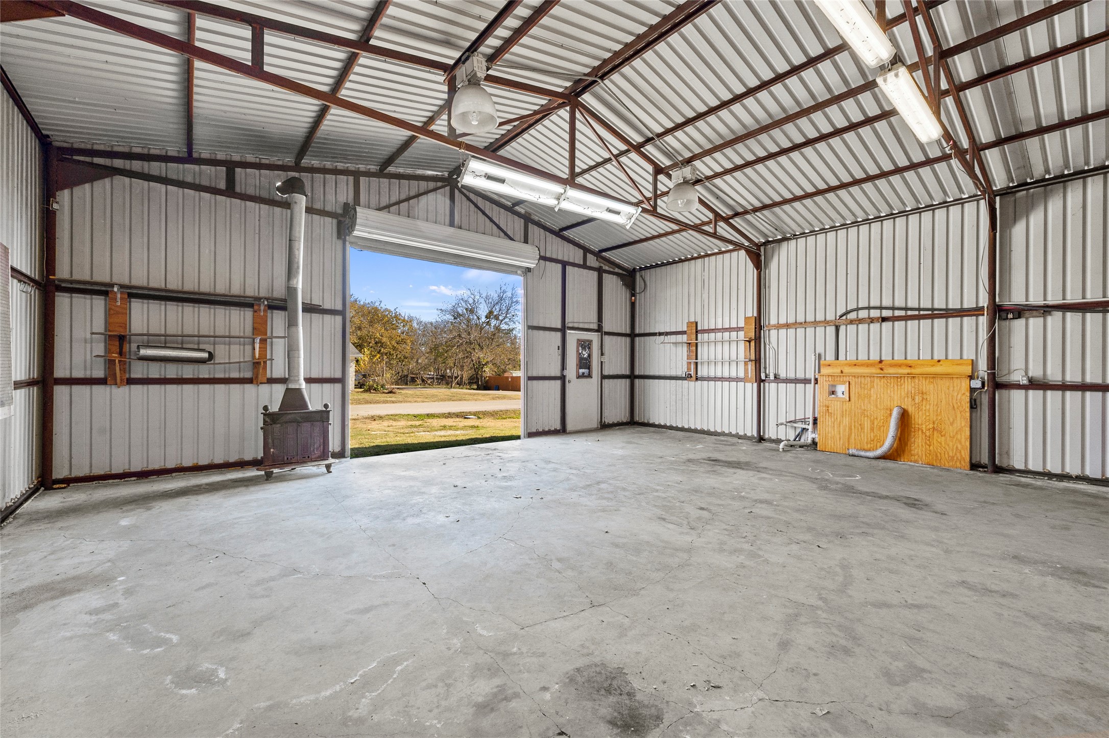 715 E 10th Street Kemp TX 75143