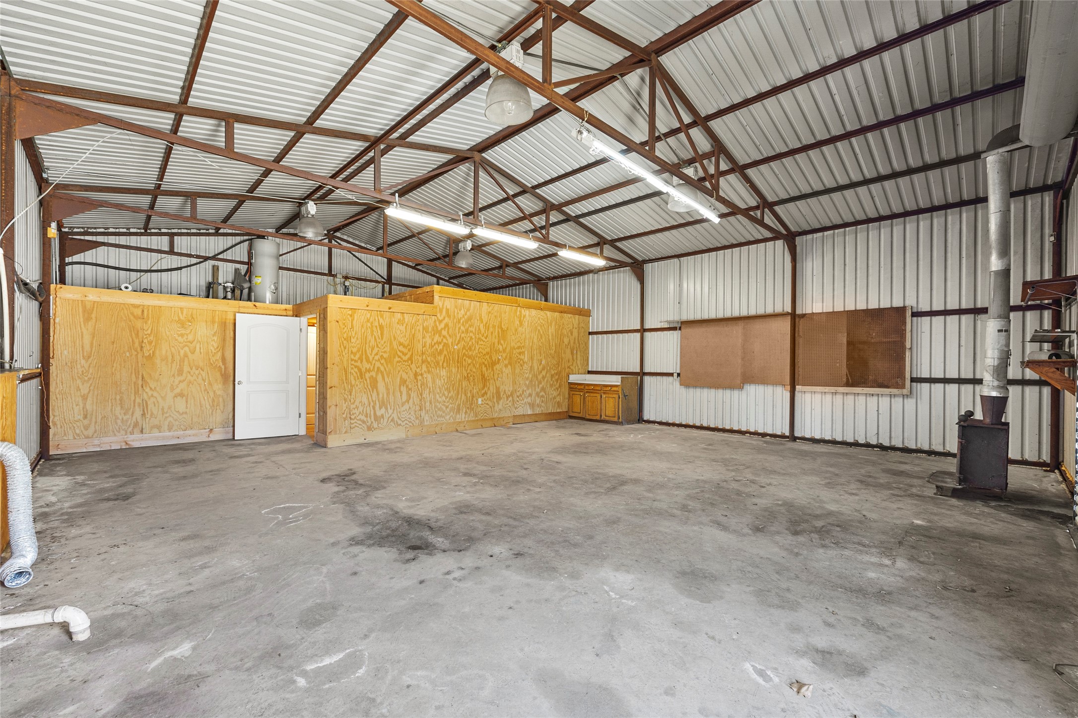715 E 10th Street Kemp TX 75143