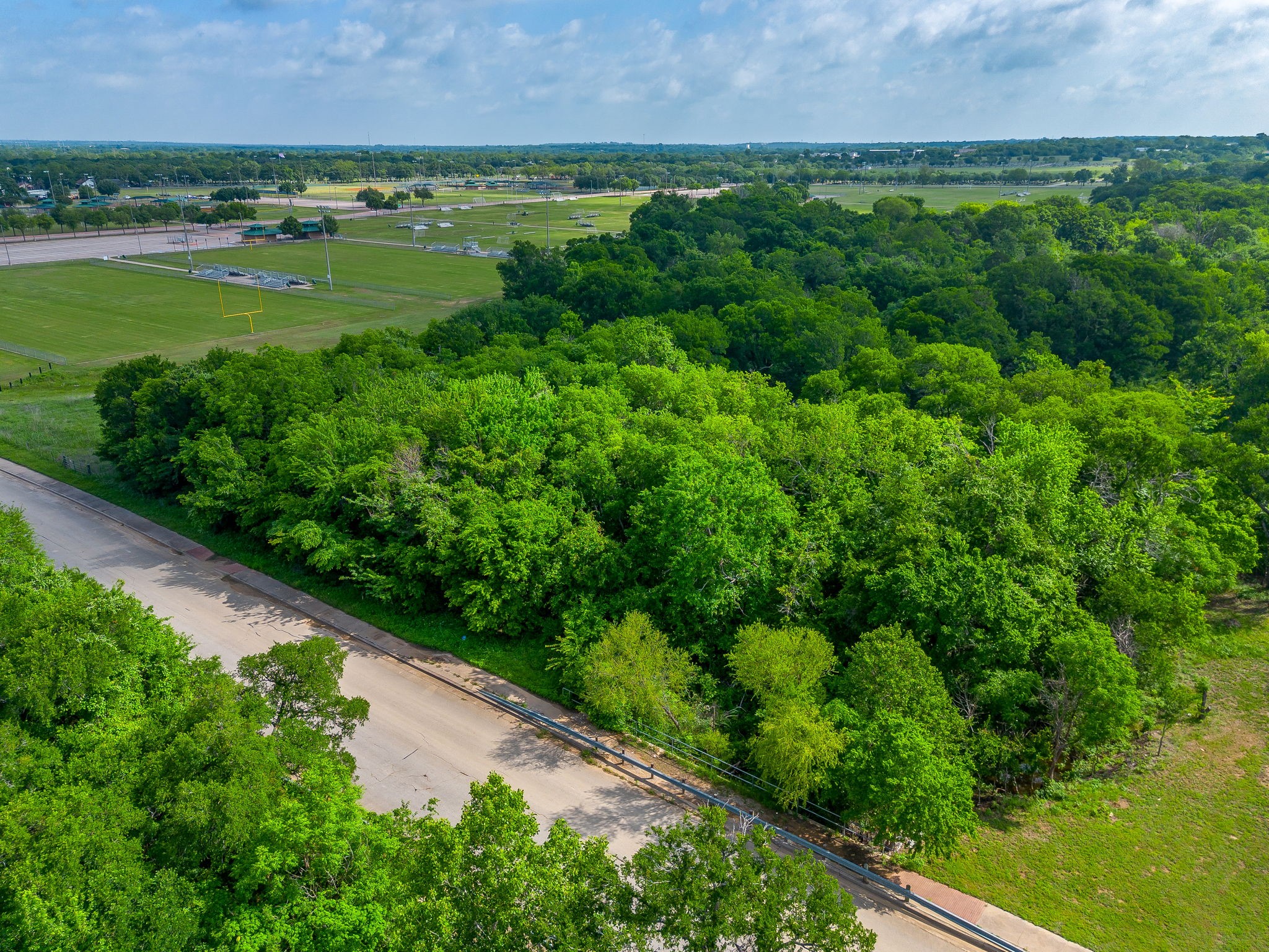 1193 S Brazos Avenue Cleburne TX 76031