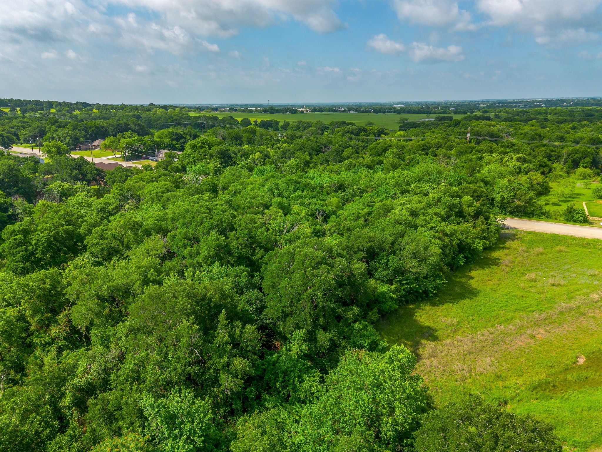 1193 S Brazos Avenue Cleburne TX 76031