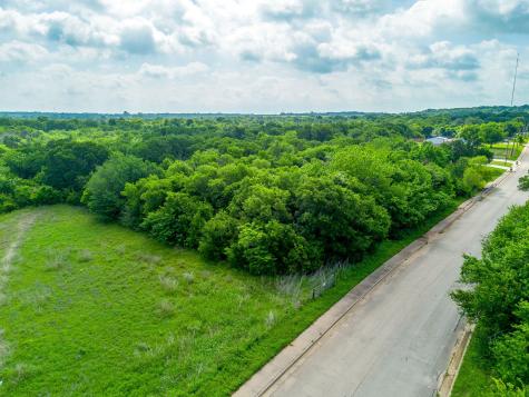 1193 S Brazos Avenue Cleburne TX 76031