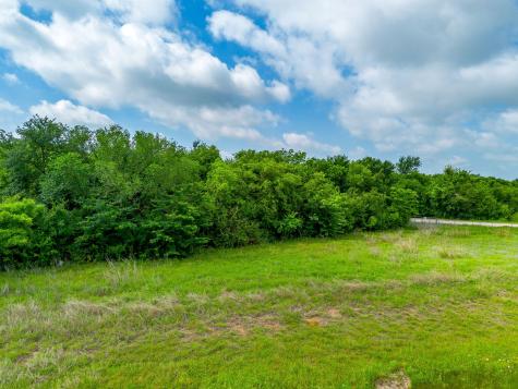 1193 S Brazos Avenue Cleburne TX 76031