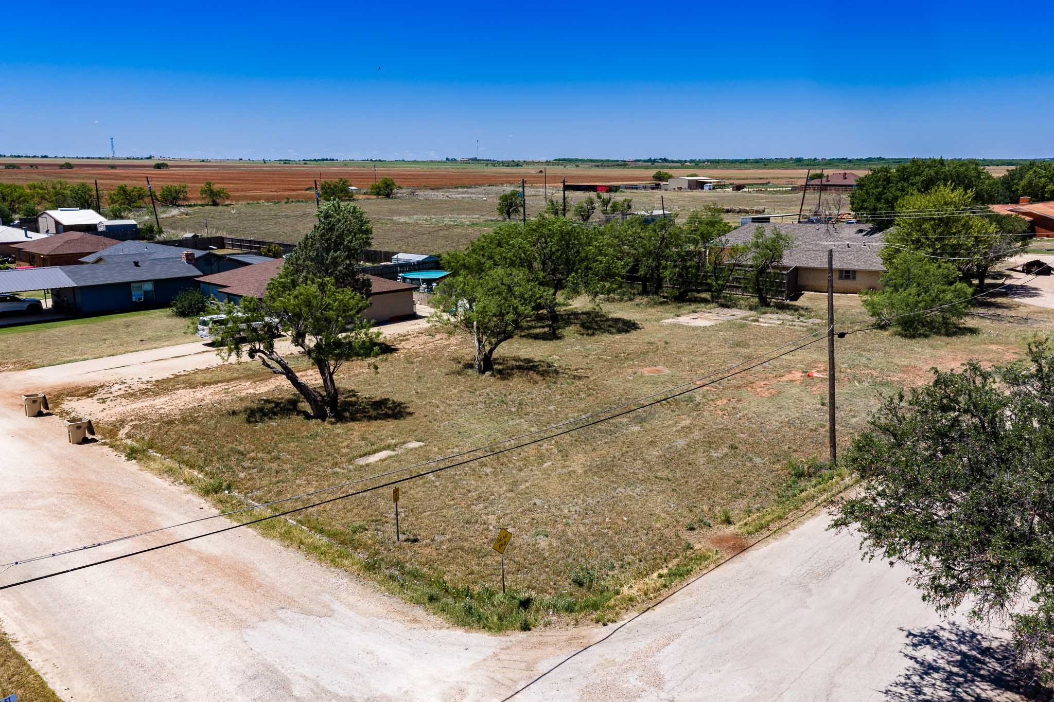2202 Avenue N Anson TX 79501