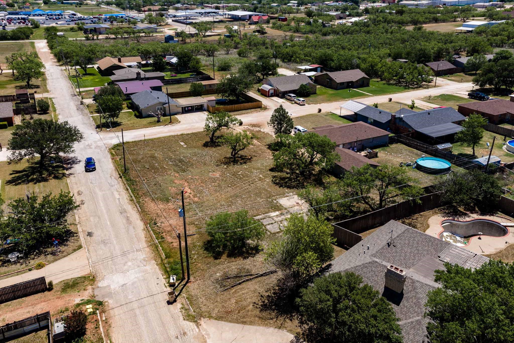 2202 Avenue N Anson TX 79501