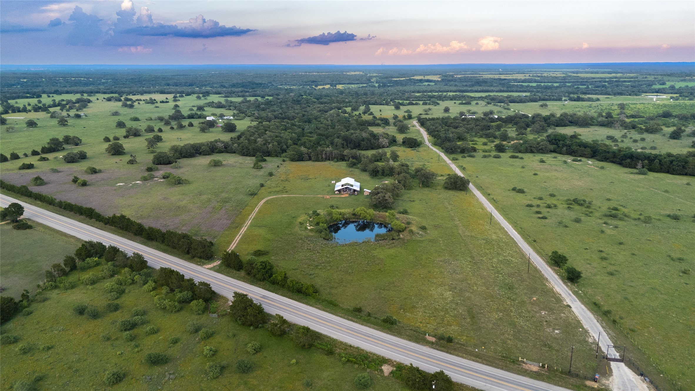 1395 S Highway 95 Smithville TX 78957