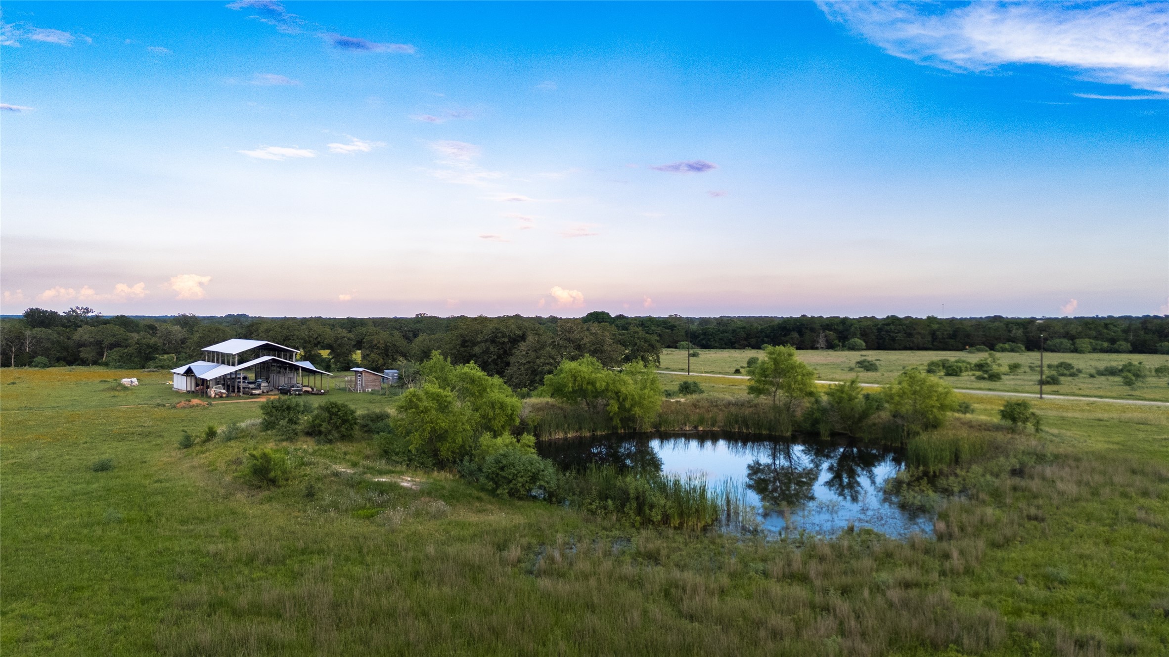 1395 S Highway 95 Smithville TX 78957