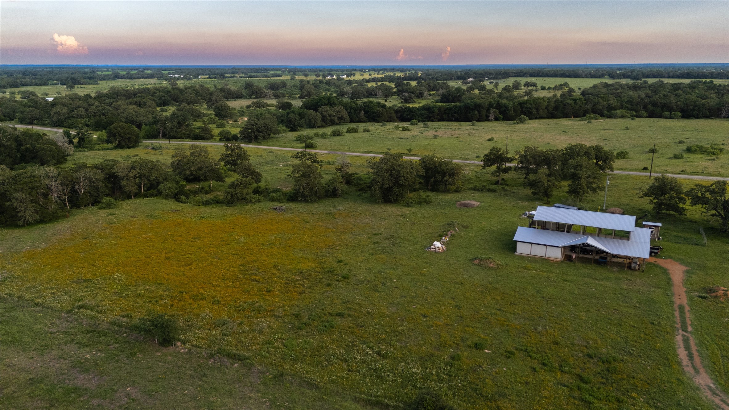 1395 S Highway 95 Smithville TX 78957