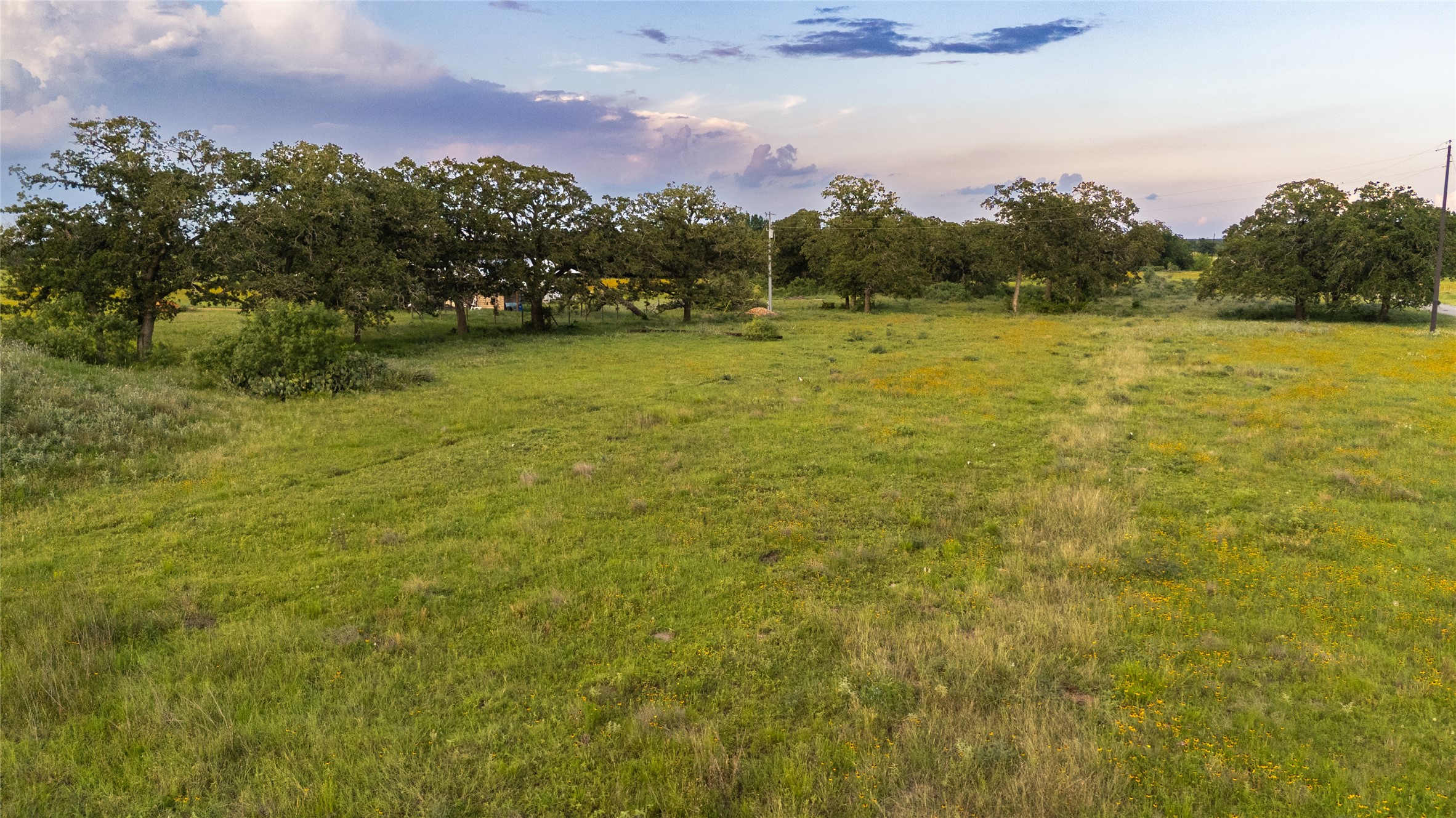1395 S Highway 95 Smithville TX 78957