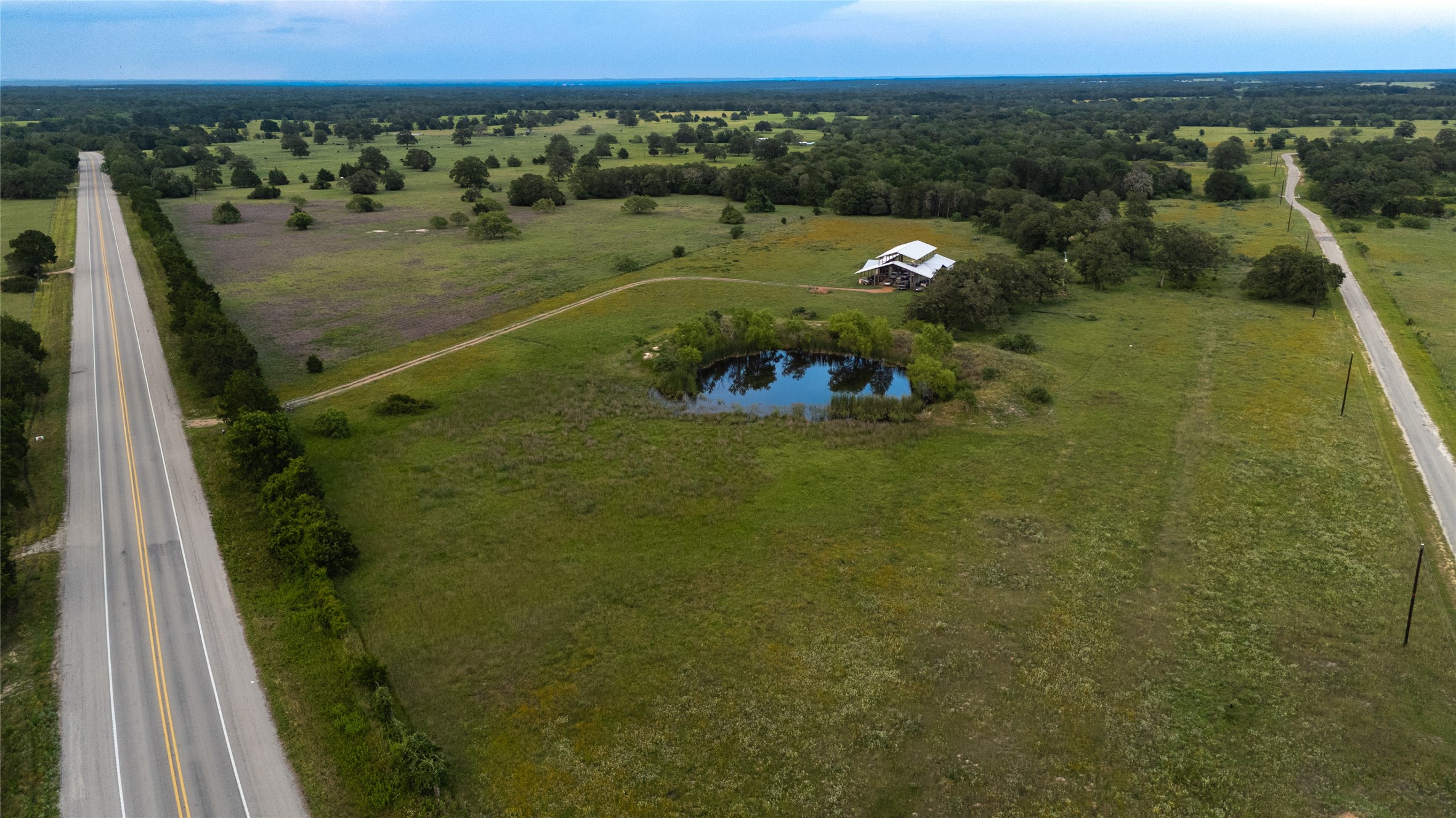 1395 S Highway 95 Smithville TX 78957